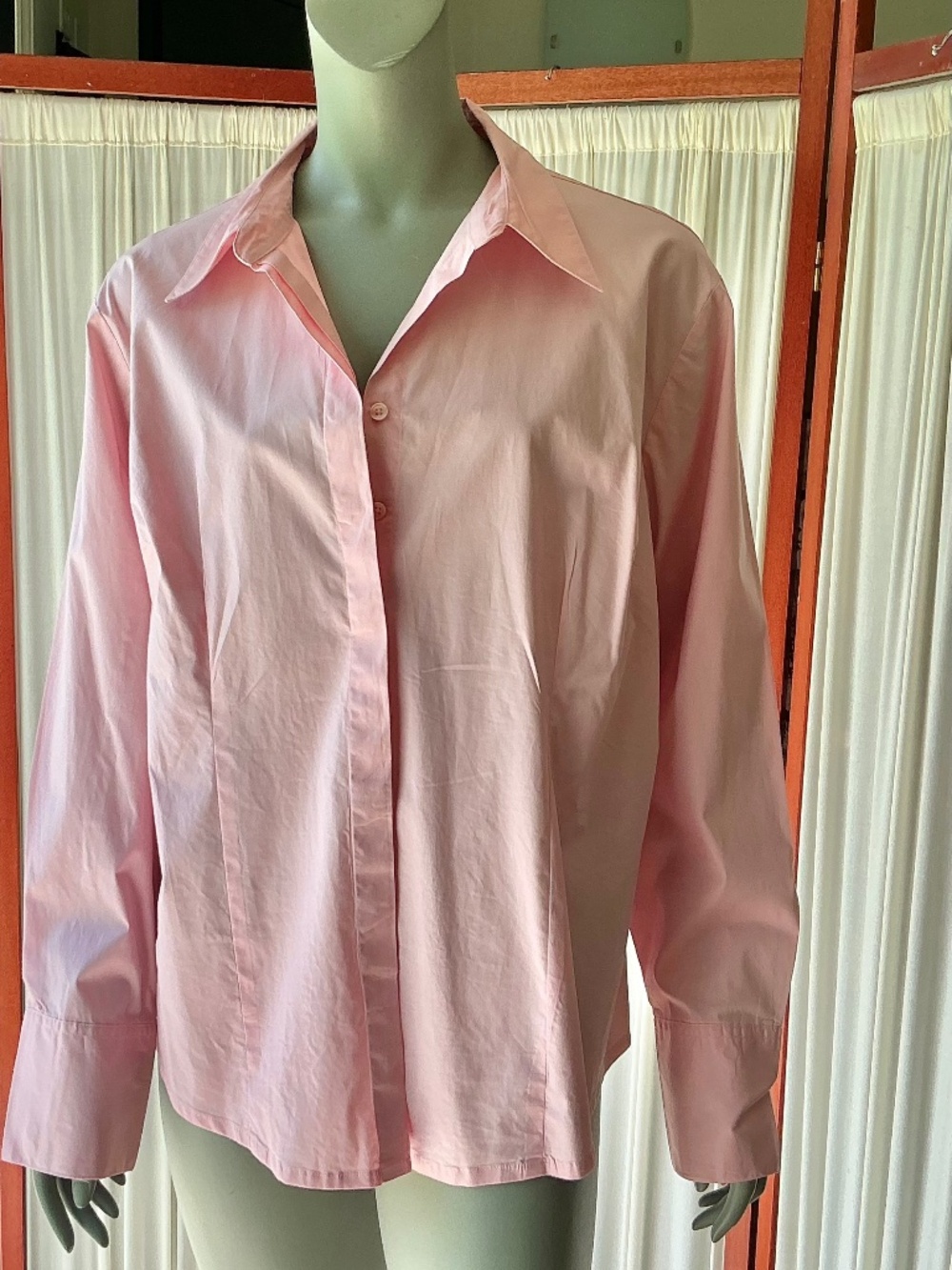 Chadwicks Women's Button Down Shirt Crisp Pink Cotton Cuffed Sleeves Size 18W